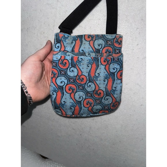 Kavu Keeper Crossbody Bag Pocket Preppy Hipster Canvas Travel Hiking Blue Red - Picture 2 of 7